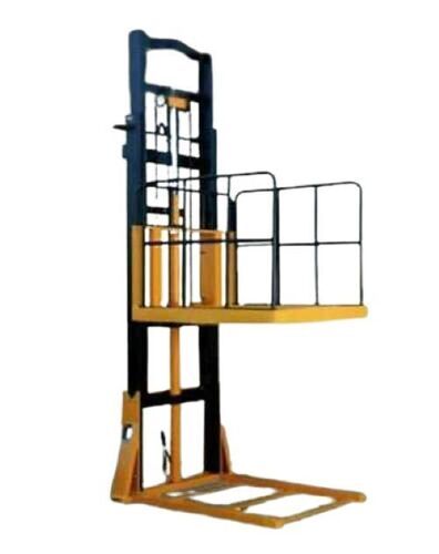 Hydraulic Vertical Lift