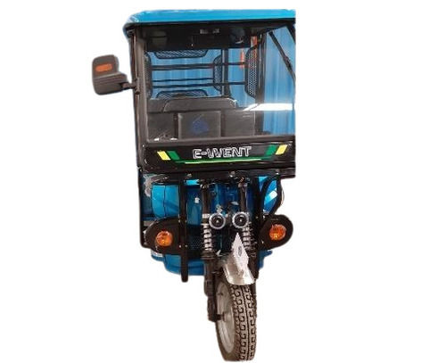 Easy To Ride Electric Rickshaw