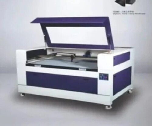 Acrylic Cutting Machine For Industrial Applications Use