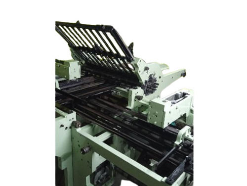 Easily Operate Paper Folding Machine