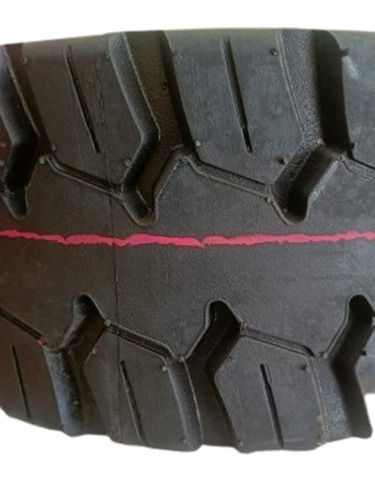 Black Color Conventional Tread Rubber For Industrial