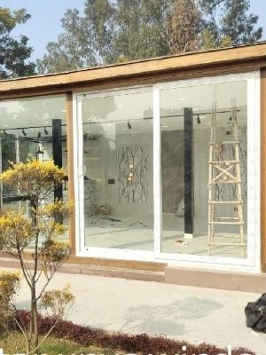 Hinged Rectangular Polished Aluminium Window