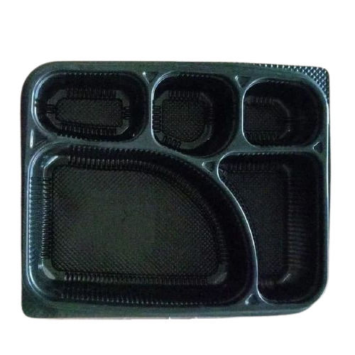 Cold and Heat Resistant Rectangular 5 Compartment Plain Disposable Plastic Plates