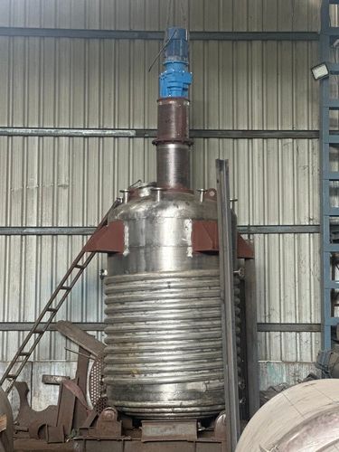 Chemical reactor,heat exchanger,storage tank etc