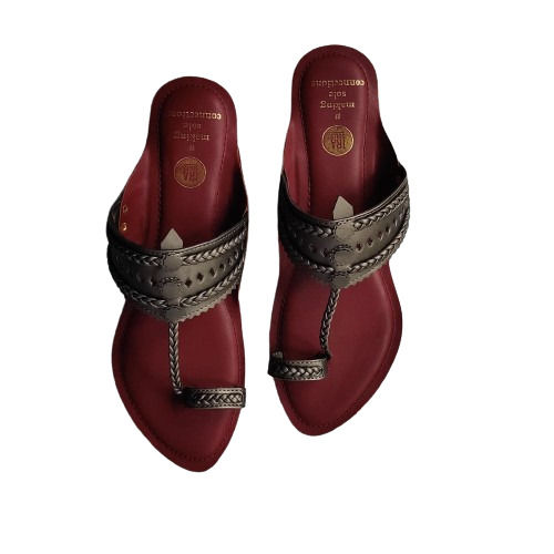 Daily Wear Comfortable Fit Light Weighted Slip Resistant Outsole Ladies Kolhapuri Chappals