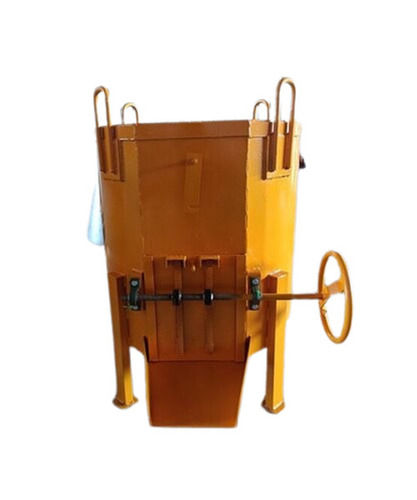 Manually Controlled Easy to Operated Polished Finish Heavy-Duty Concrete Buckets