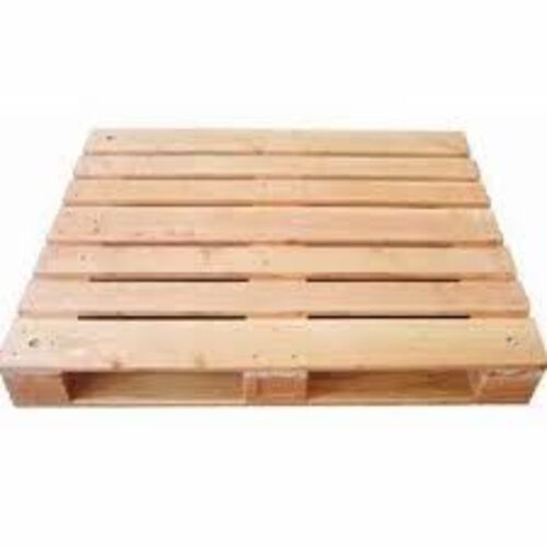 Square Wooden Pallets Capacity 2000Kg