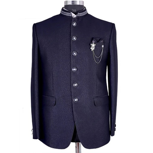 पुरुषों के डिज़ाइनर सूट