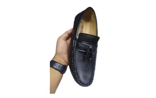 Skin Friendly Mens Black Loafer Shoes