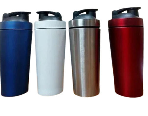 Stainless Steel Shaker - Material: Metal