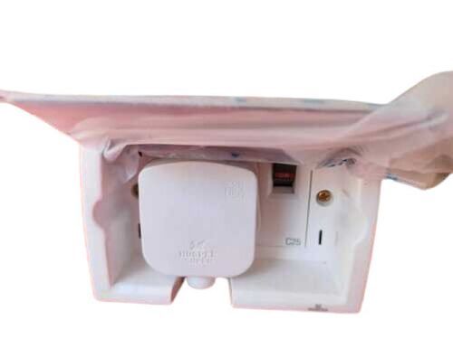 High Design Ultra Polycarbonate AC Box 