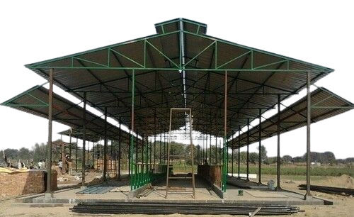 Industrial Shade - Durable Aluminum & Container Materials, Fine Green Finish, Carport Design with PVC & Aluminum Windows