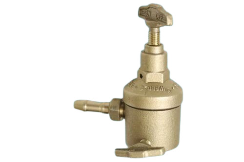 LPG Regulator - Brass Material, Standard Size | Fine Finished, Durable Quality, Suitable for LPG Applications