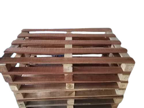 Wooden Pallet - Dynamic Load: Na