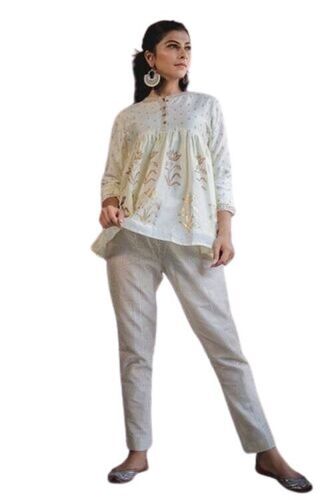 Cotton Short Kurti - Pattern: Plain