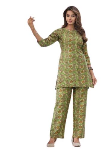 Ladies Co-Ords Set - Bust Size: -
