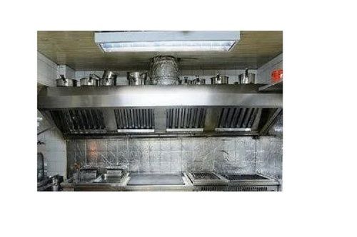 Commercial Kitchen Chimney - Stainless Steel, Wall Mounted, Vented Design | Powerful Suction, Noise-Reducing Operation, Easy-to-Clean Filters, Adjustable Speed Settings, Energy-Efficient