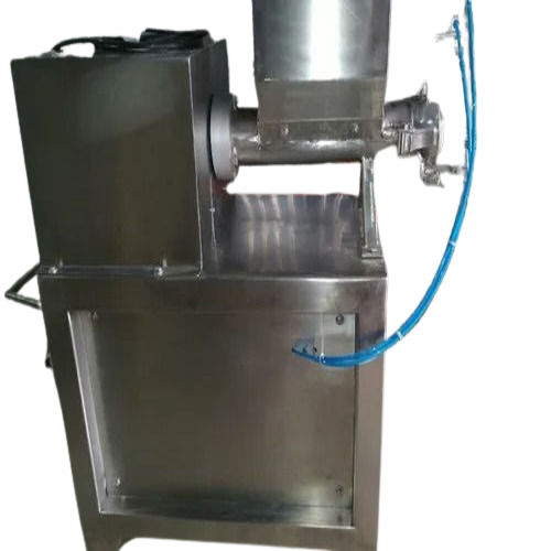 Ladoo Making Machine - Capacity: 1000 Kg Per Day Kg/Day