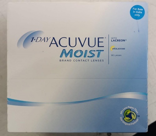 Acuvue Moist Brand Contact Lenses