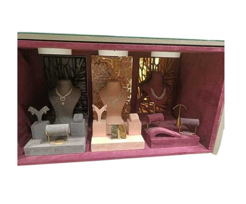 Jewelry Display - Design: Modern