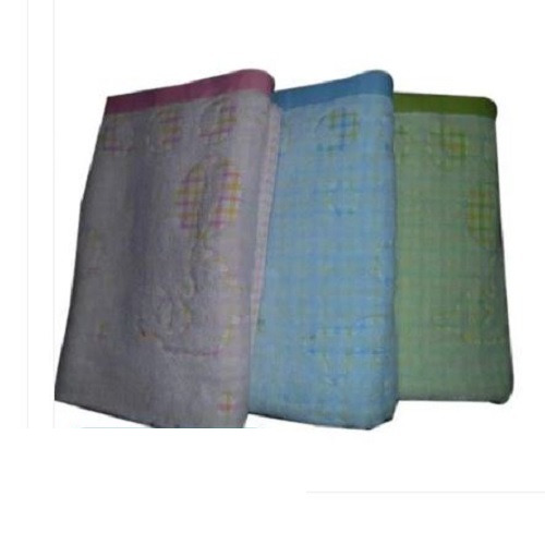 Cotton Bath Towel - 100% Soft Cotton , Easy to Clean, Quick Dry, Wrinkle Free, Ideal for Home and Gifting