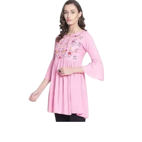 Pink Color Women Cotton Tops - Pattern: Printed