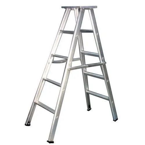 Portable Ladder - Feature: Aluminum