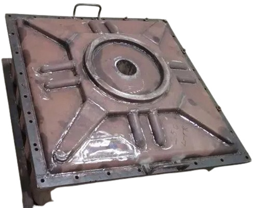 Tank Roto Mould - MS & SS304, 500-2000 LTR Capacity, Mirror Color | Aluminum, Forging Mould Type, Ideal for Industrial Usage
