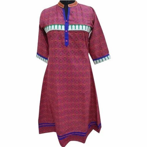Casual Printed Cotton Kurti - Lightweight and Breathable Fabric, Maroon Color, 3/4th Sleeve Style, Available in M, S, L, XL