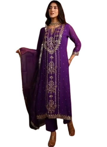 Readymade Pakistani Suits