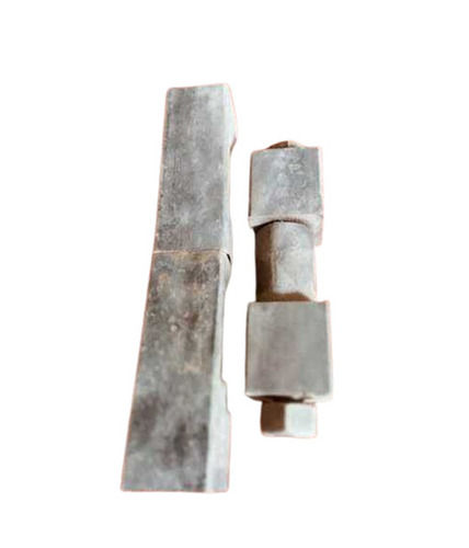 Door Fitting Hole Pass - Material: Iron