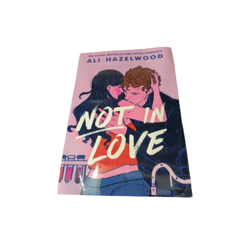 English Book Not In Love Paperback By Ali Hazelwood - Books Type: Novels