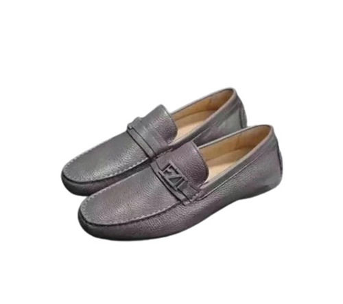 Casual Loafer Shoes - Color: Black