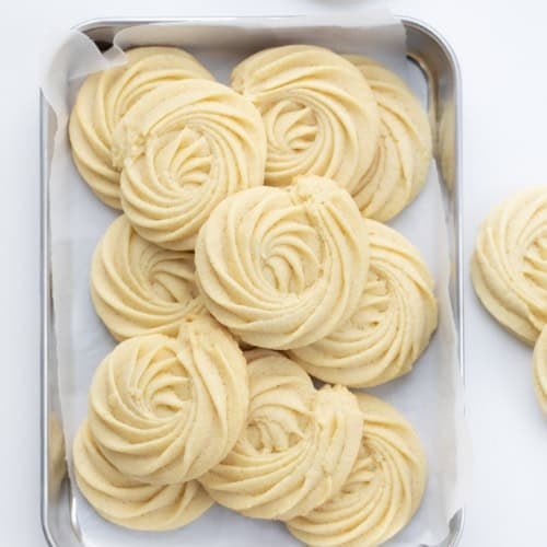 Butter Cookies - Buttery Flavor, Round Shape, Soft Texture | Crisp and Crumbly, Perfect for Elegant Cookie Trays