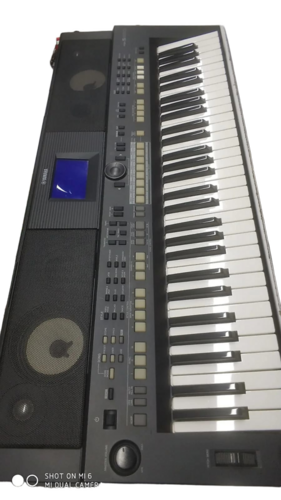 Yamaha PSR-S650 61-Key Arranger Workstation