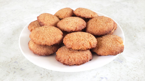 Molasses Cookies - Feature: Low-Carb