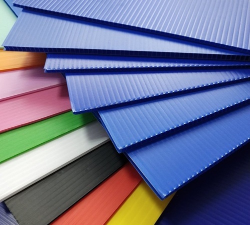 Pp Corrugated Sheet  - Color: Multicolour