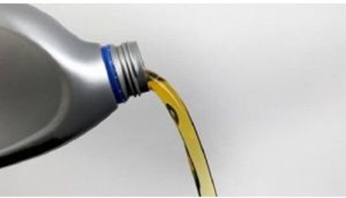 Bike Engine Oil - Density: 1 Kilogram Per Litre (Kg/L)