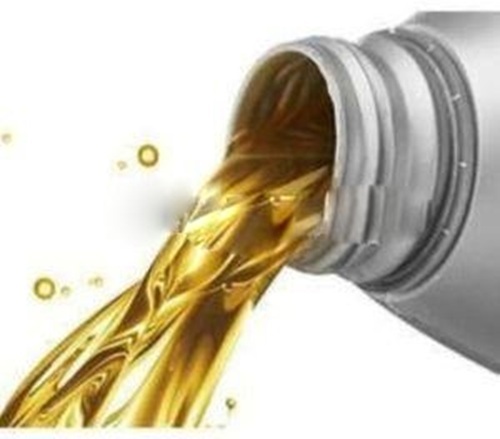 Engine Oil - Density: 1 Kilogram Per Litre (Kg/L)