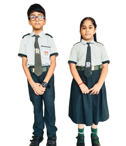 School Uniform - Feature: ]