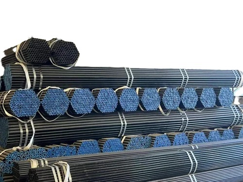Cs Seamless Pipe - Grade-A333 Carbon Steel, Polished Grey Finish , Architectural & Chemical Fertilizer Applications