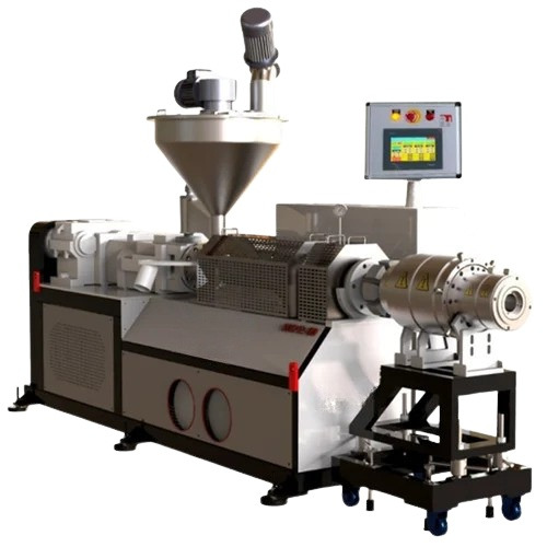 Plastic Extrudes Machine