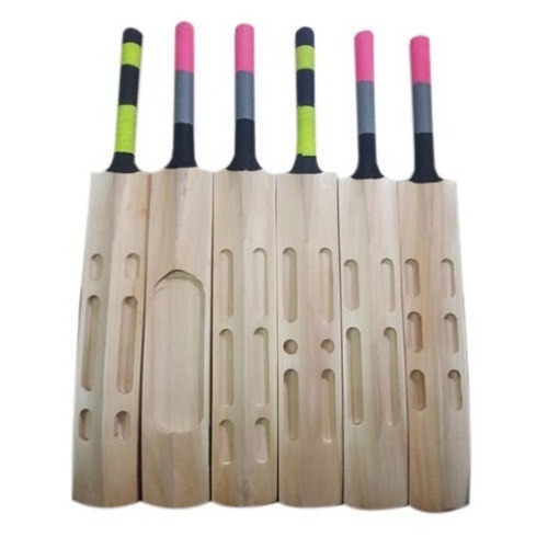 Cricket Bats - Size: 1