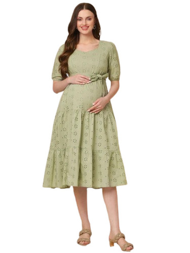maternity clothes
