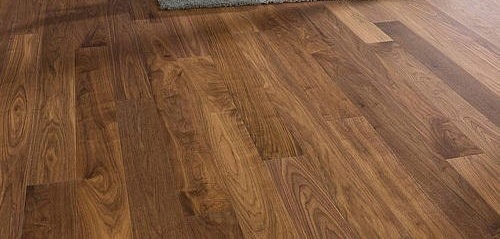 Brown Wooden Floorings - Laminate Flooring, Customized Size, Rectangular Shape, Anti-Aging Feature | Accurate Dimension, Good Quality