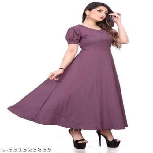 Women Dresses  - Color: Na