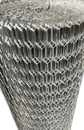 Diamond Shape Aluminum Mesh - Aperture: Medium