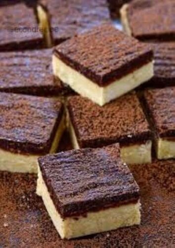 Chocolate Burfi - 100% Pure, 1 Kilogram | Soft Texture, Sweet Taste, Tasty & Digestive, Grade A, Shelf Life 10-15 Days