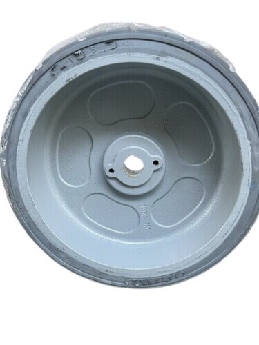 15X5 Scissor Lift Tyres For Genie - Size: Standard