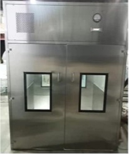 Clean Room Garment Storage